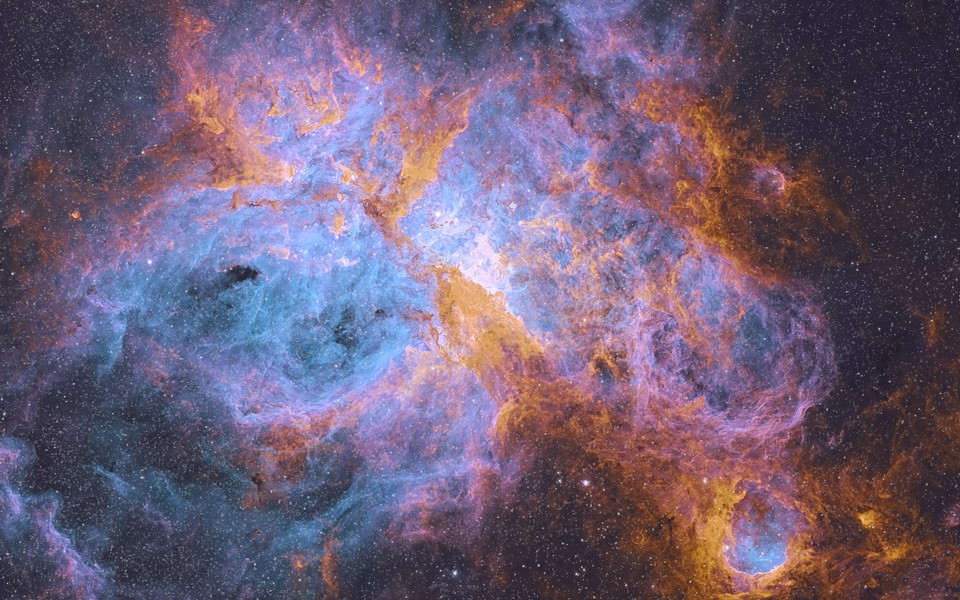 カリーナ星雲：ガスと赤外線の塵 / The Carina Nebula in gas and infrared dust